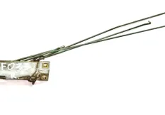 Замок двери, правый INTERNATIONAL 9800 (-)