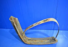 Кронштейн топливного бака DAF XF95 (01.02-12.06)