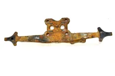 Кронштейн воздушной подушки, вспомогательного моста, правый DAF XF95 (01.02-12.06)