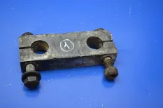 Серьга рессоры, переднего моста, левая INTERNATIONAL 9800 (-)