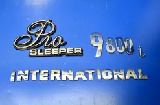 Эмблема INTERNATIONAL 9800 (-)