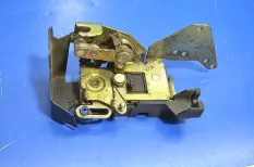Замок двери, правый DAF LF45 (01.01-)