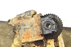 Редуктор проходного моста INTERNATIONAL 9800 (-)