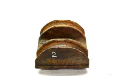 Клиновая проставка под рессору, ведущего моста, правая INTERNATIONAL 9800 (-)