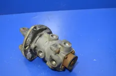 Главный тормозной кран INTERNATIONAL 9800 (-)