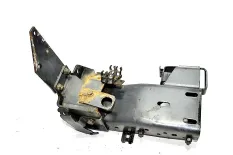 Кронштейн подножки, левый MERCEDES-BENZ Actros MP2/MP3 (01.02-12.14)