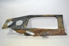 Кронштейн крепления фары, левой MERCEDES-BENZ SK (01.87-12.96)