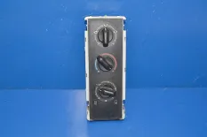 Панель переключателей отопителя кабины RENAULT TRUCKS Premium (01.96-)