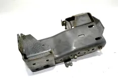 Кронштейн подножки, левый MERCEDES-BENZ Actros MP2/MP3 (01.02-12.14)