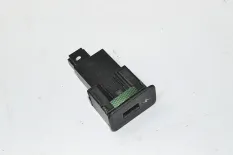 Панель разьемов USB и AUX DAF XF106 (01.14-)