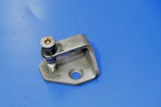 Ответная часть замка двери, правая RENAULT TRUCKS Premium 2 (01.05-)