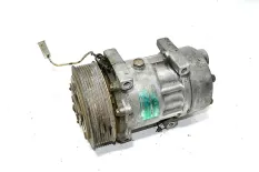 Компрессор кондиционера RENAULT TRUCKS Magnum Dxi (01.05-12.13)