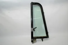 Стекло двери, малое, левое INTERNATIONAL 9800 (-)