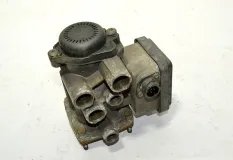 Кран управления тормозами прицепа RENAULT TRUCKS Premium 2 (01.05-)