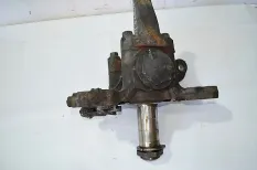 Поворотный кулак переднего моста, левый RENAULT TRUCKS Premium 2 (01.05-)
