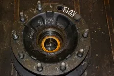 Ступица, дисковые тормоза, передний мост, правая RENAULT TRUCKS Premium 2 (01.05-)