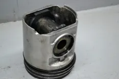 Поршень RENAULT TRUCKS Magnum E.TECH (01.00-)