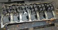 Головка блока цилиндров RENAULT TRUCKS Premium 2 (01.05-)
