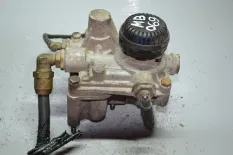 Кран ускорительный тормозной MERCEDES-BENZ Axor 2 (01.04-)