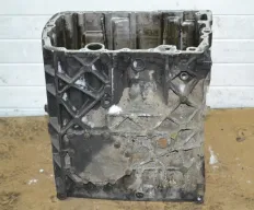 Корпус коробки передач RENAULT TRUCKS Magnum Dxi (01.05-12.13)