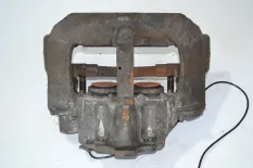 Суппорт переднего моста, левый RENAULT TRUCKS Premium 2 (01.05-)