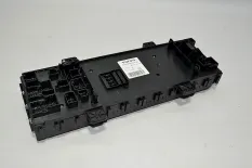 Блок предохранителей VOLVO FH (01.05-)