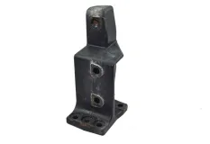Кронштейн переднего бампера, правый RENAULT TRUCKS T (01.13-)