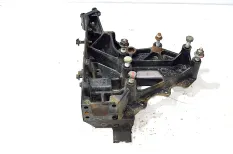 Кронштейн буксирующего крюка, левый RENAULT TRUCKS T (01.13-)