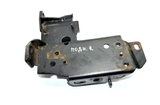 Кронштейн переднего бампера, правый RENAULT TRUCKS T (01.13-)
