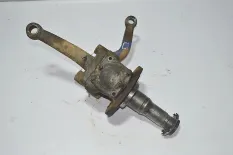Поворотный кулак переднего моста, левый VOLVO F10 (01.77-12.94)