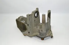 Кронштейн кабины, передний правый DAF CF85 (01.01-)