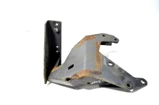 Кронштейн переднего бампера, правый RENAULT TRUCKS Magnum Dxi (01.05-12.13)