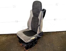 Водительское сиденье DAF XF105 (01.05-)