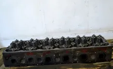 Головка блока цилиндров RENAULT TRUCKS Premium (01.96-)