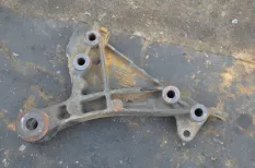 Кронштейн кабины, передний правый DAF 95XF (01.97-12.02)