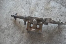 Кронштейн пневмобаллона ведущего моста, правый DAF 95XF (01.97-12.02)