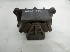 Подушка двигателя, передняя правая MERCEDES-BENZ Actros MP2/MP3 (01.02-12.14)