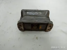 Подушка коробки передач, левая MERCEDES-BENZ SK (01.87-12.96)