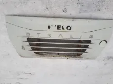 Решетка радиатора IVECO Stralis (01.02-)