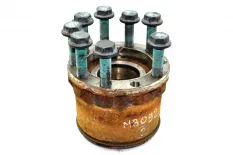 Ступица, дисковые тормоза, передний мост, правая MERCEDES-BENZ Actros MP4 (01.12-)