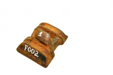 Клиновая проставка под рессору, ведущего моста, левая FREIGHTLINER FLC 120 (-)