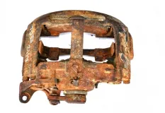 Суппорт переднего моста, левый RENAULT TRUCKS Magnum AE (01.90-12.97)