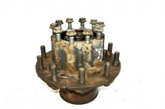 Ступица ведущего моста дисковые тормоза, правая MERCEDES-BENZ Actros MP2/MP3 (01.02-12.14)