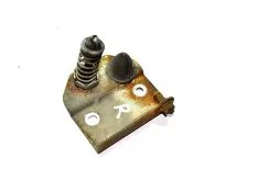 Замок решетки радиатора, правый VOLVO FH12 1-seeria (01.93-12.02)