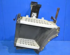 Корпус основной подножки, левый VOLVO FH (01.12-)