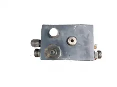 Цилиндр поворота моста / Другие части MERCEDES-BENZ Axor 2 (01.04-)