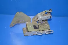 Замок двери, левый SCANIA R-Series (01.04-12.17)