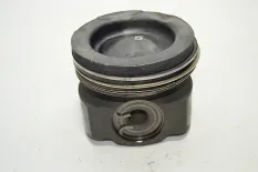 Поршень RENAULT TRUCKS Premium 2 (01.05-)