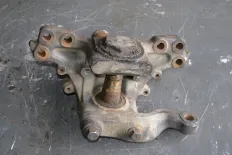 Поворотный кулак переднего моста, правый VOLVO FH (01.05-)