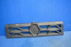 Решетка радиатора, верхняя RENAULT TRUCKS T (01.13-)
